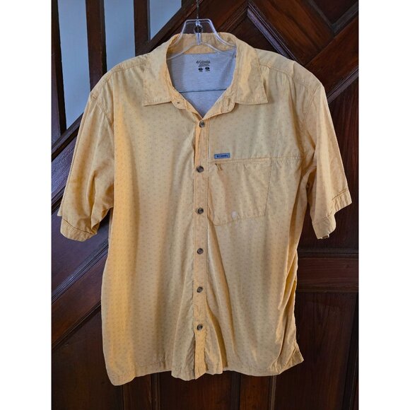 Columbia Mens Yellow Short Sleeve Button-Up Shirt L - Picture 1 of 10